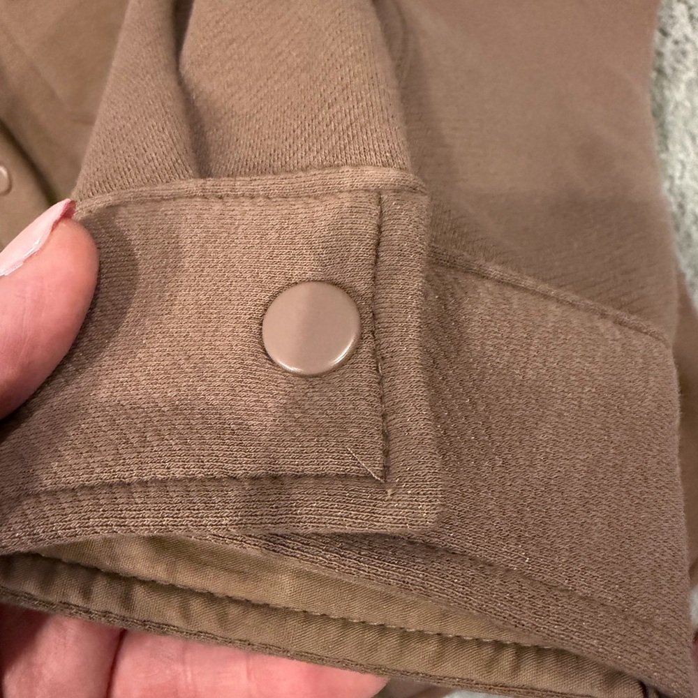 Fireside Women's Tan Trench Shirt Jacket - Picture 5 of 6